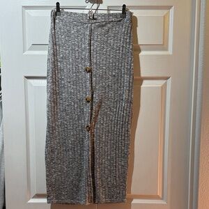 PrettyLittleThing Gray Ribbed Pencil Skirt